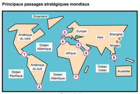 carte et passages stratégiques du volcan