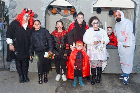 tresors professionnels artistes halloween itinérants